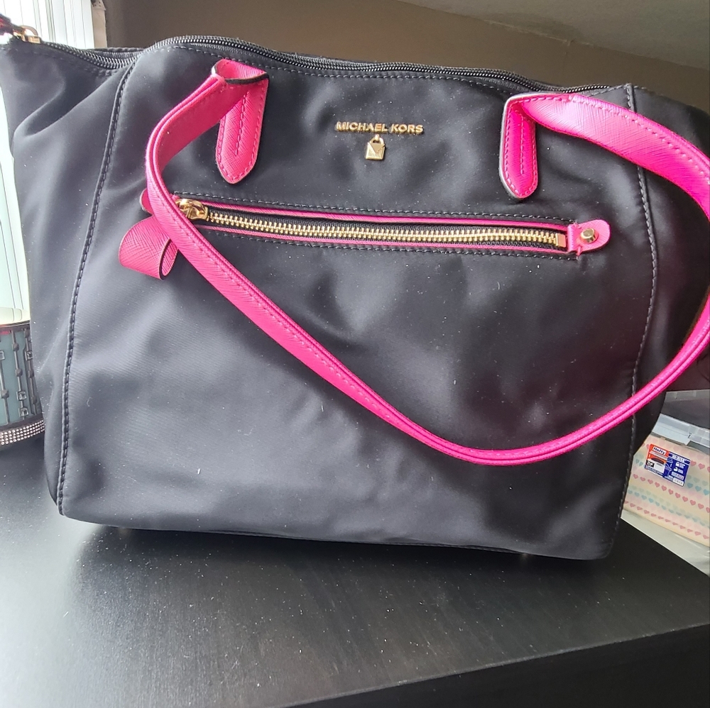 Used WOT Michael Kors Bag
